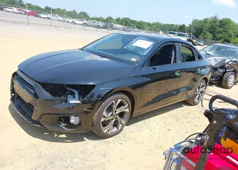 2022 Audi A3 Premium Plus 40 Tfsi Quattro S Tronic z USA, uszkodzony, nr VIN WAUHUDGYXNA095059